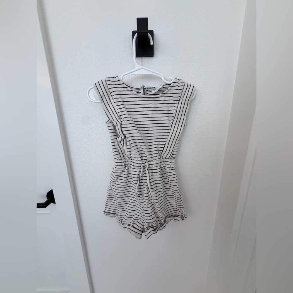 Beautiful Zara girl 6 romper